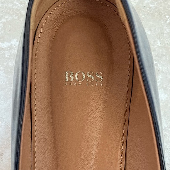 BOSS Hugo Boss Block Heels - Picture 6 of 6